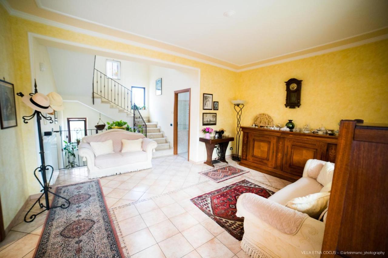 Casa Vacanze Etna Cocus Santa Venerina Exterior foto